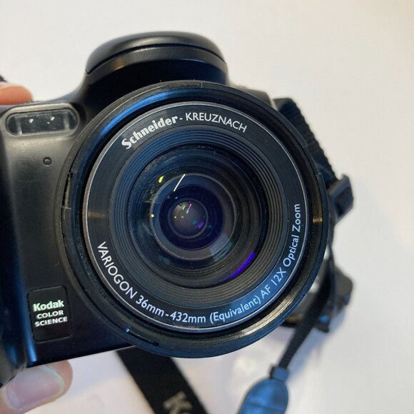 Kodak EasyShare P712 Digital Camera 12x Zoom Schneider Lens W Battery For Parts - Picture 15 of 16